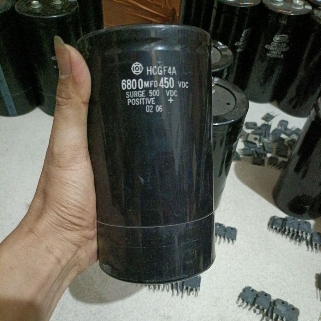 Elco Jumbo 400v/450v 6800uf