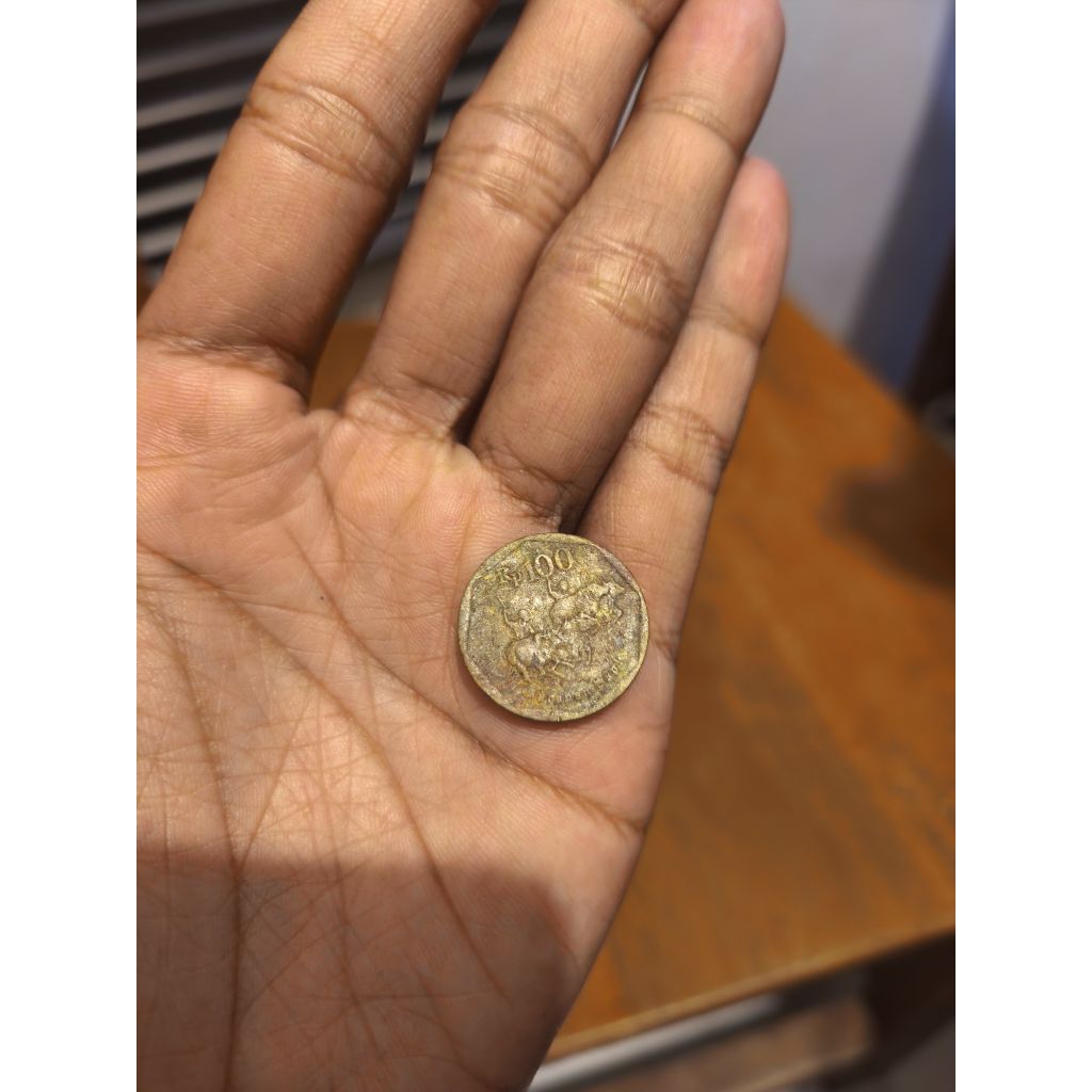 Koin 100 rupiah karapan sapi 1996