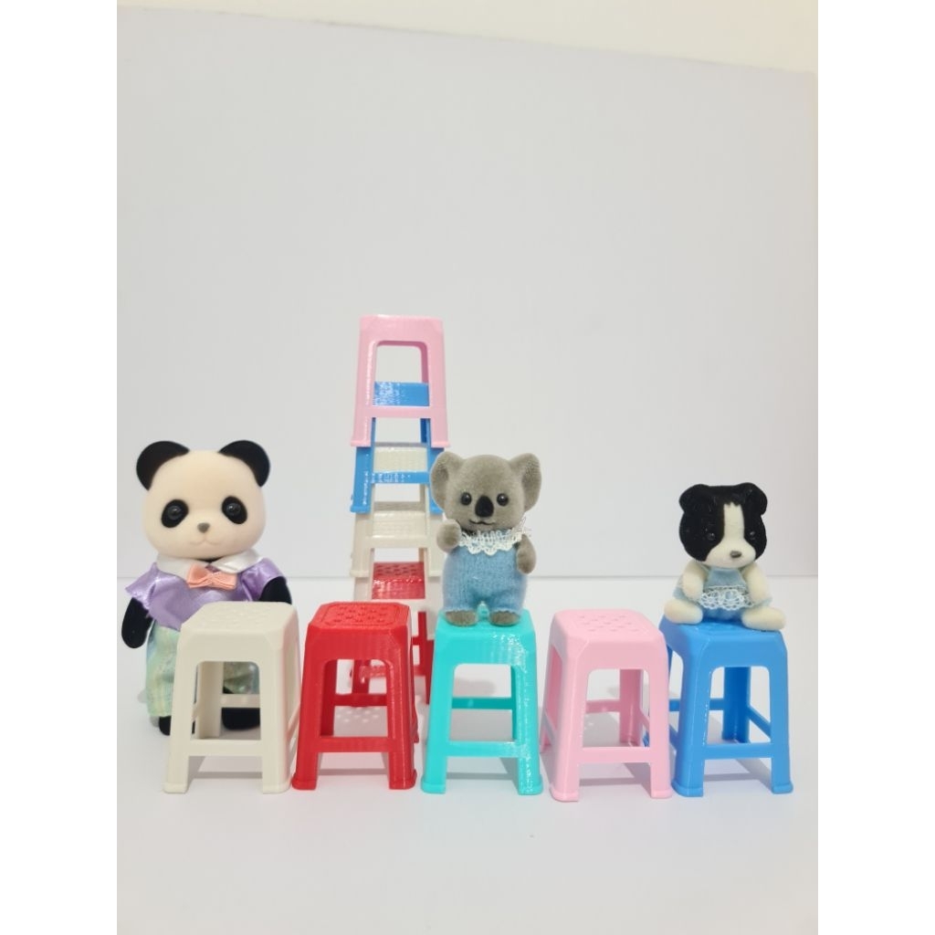 Miniatur kursi plastik cocok untuk sylvanian / barbie / mainan lucu / hiasan lucu