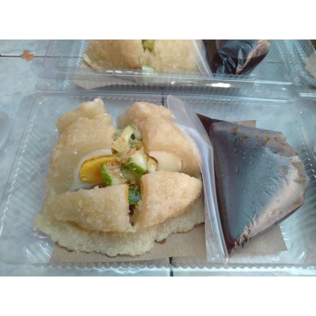 Pempek Dos Kapal Selam