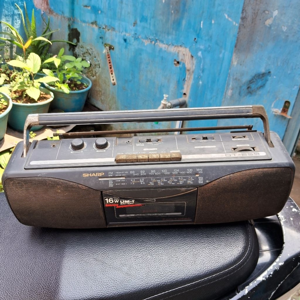 Radio SHARP jadul