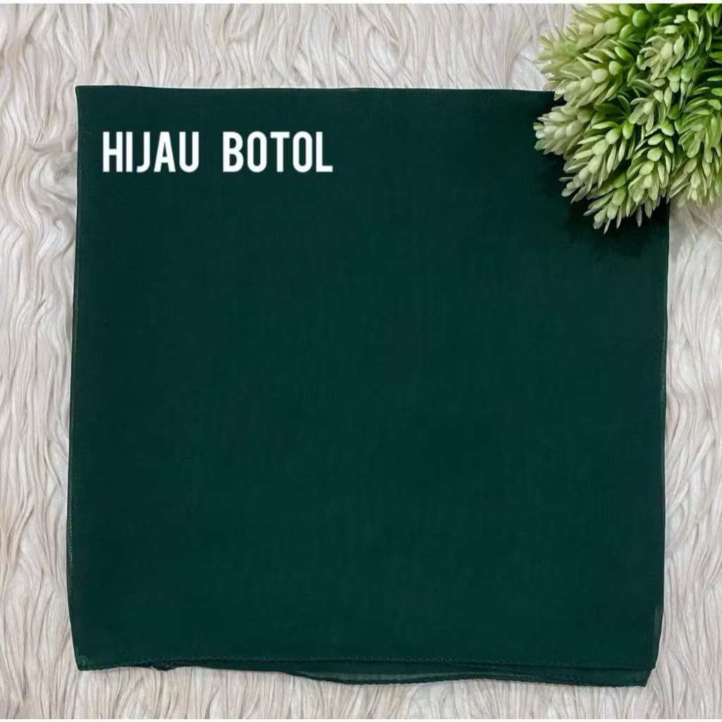 Hijab Segiempat Bella Square hijau botol hijab hijau botol segiempat hijau botol || Hijab Segiempat 