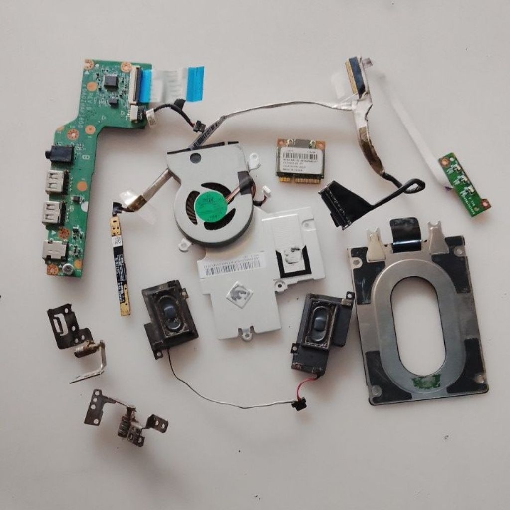 Fart Acer one 725 speaker kabel fleksibel lcd engsel webcam wifi card fan kipas  braket HDD tombol o