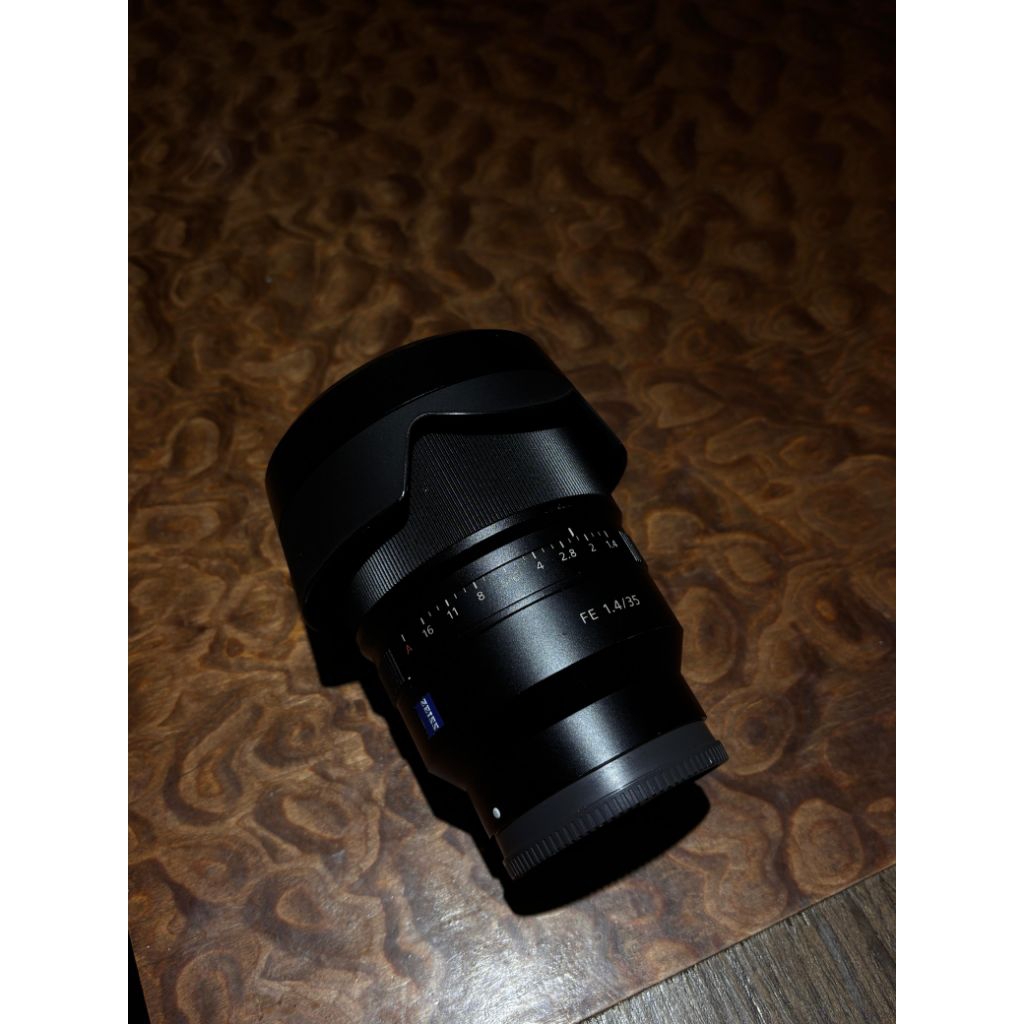 Sony zeiss 35mm f1.4