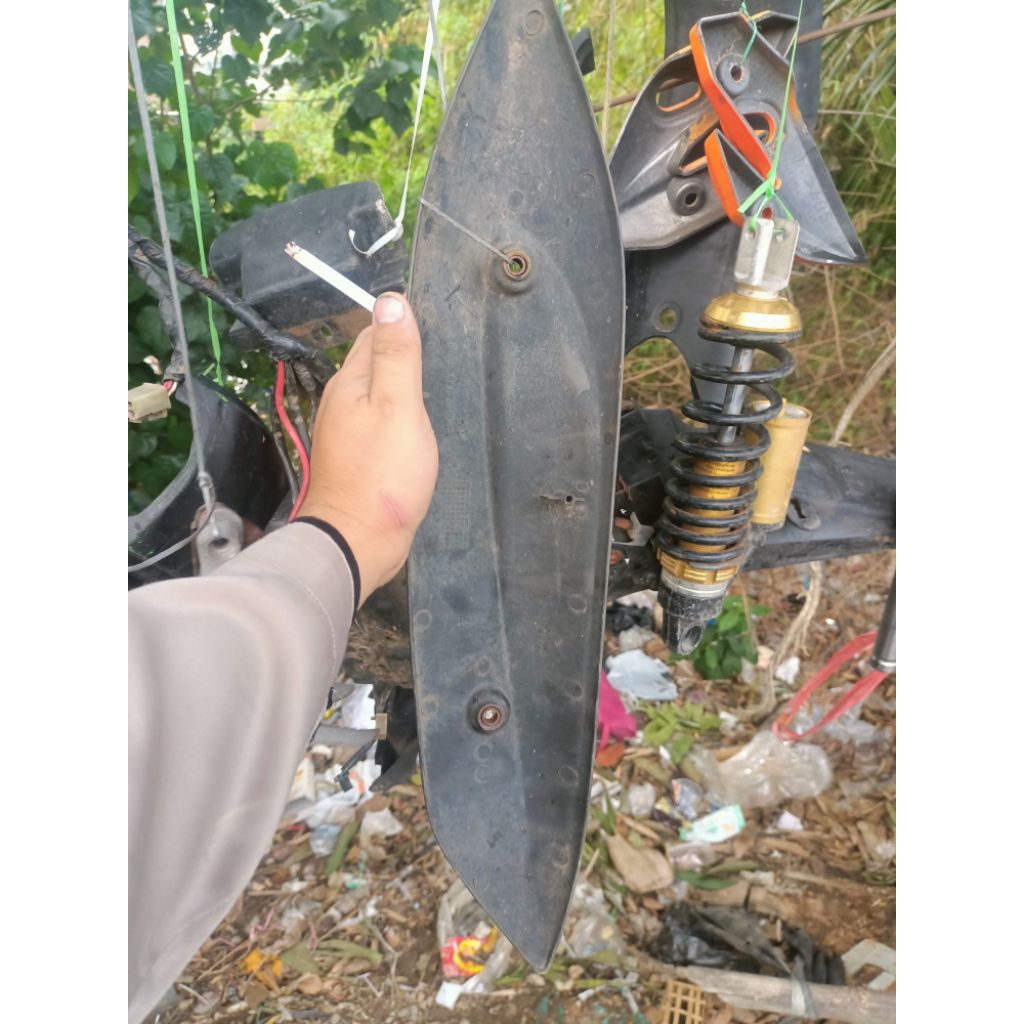 cover knalpot original Mio j