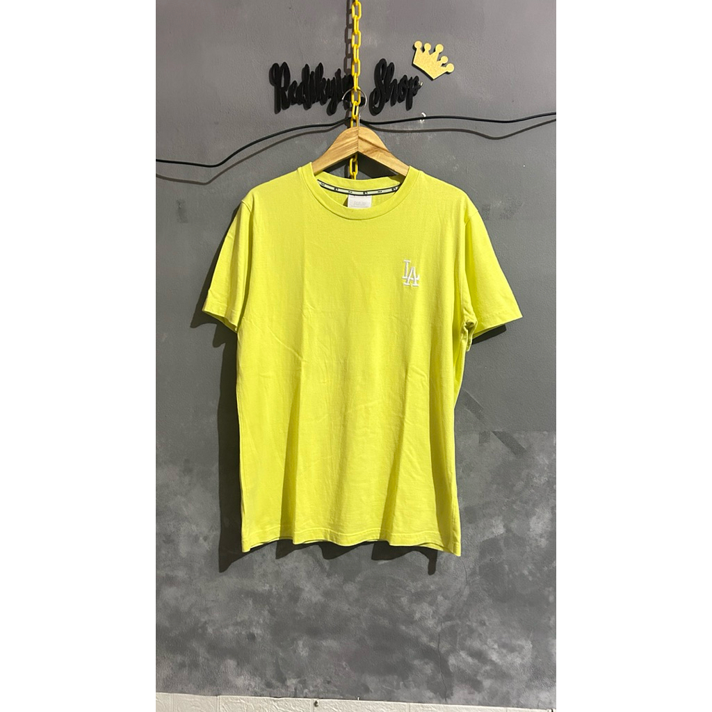 Kaos Mlb LA big logo belakang