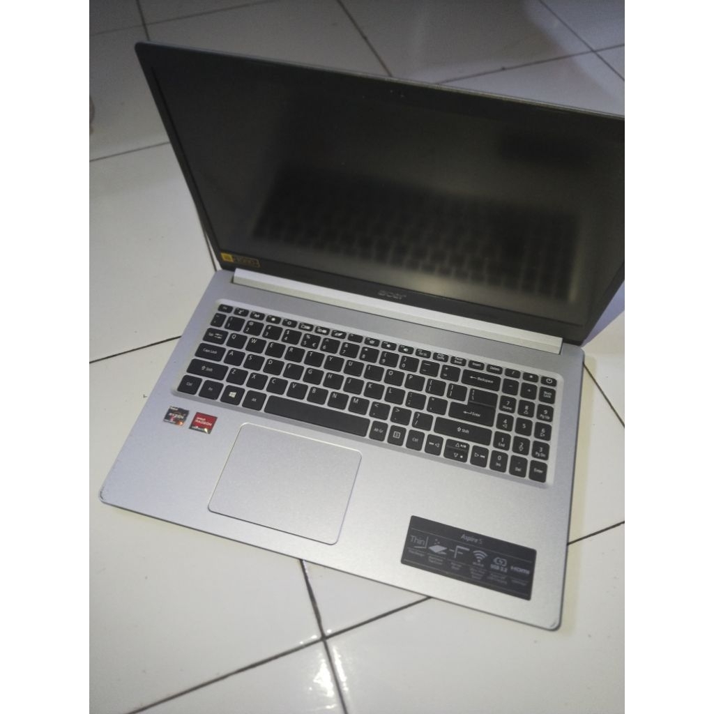 laptop acer aspire 5 ryzen 3 5300