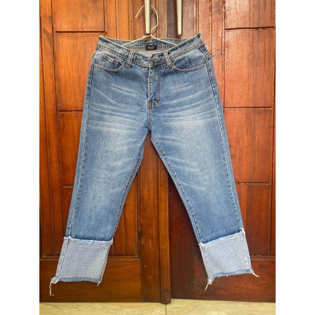 BENEFIT Celana Jeans