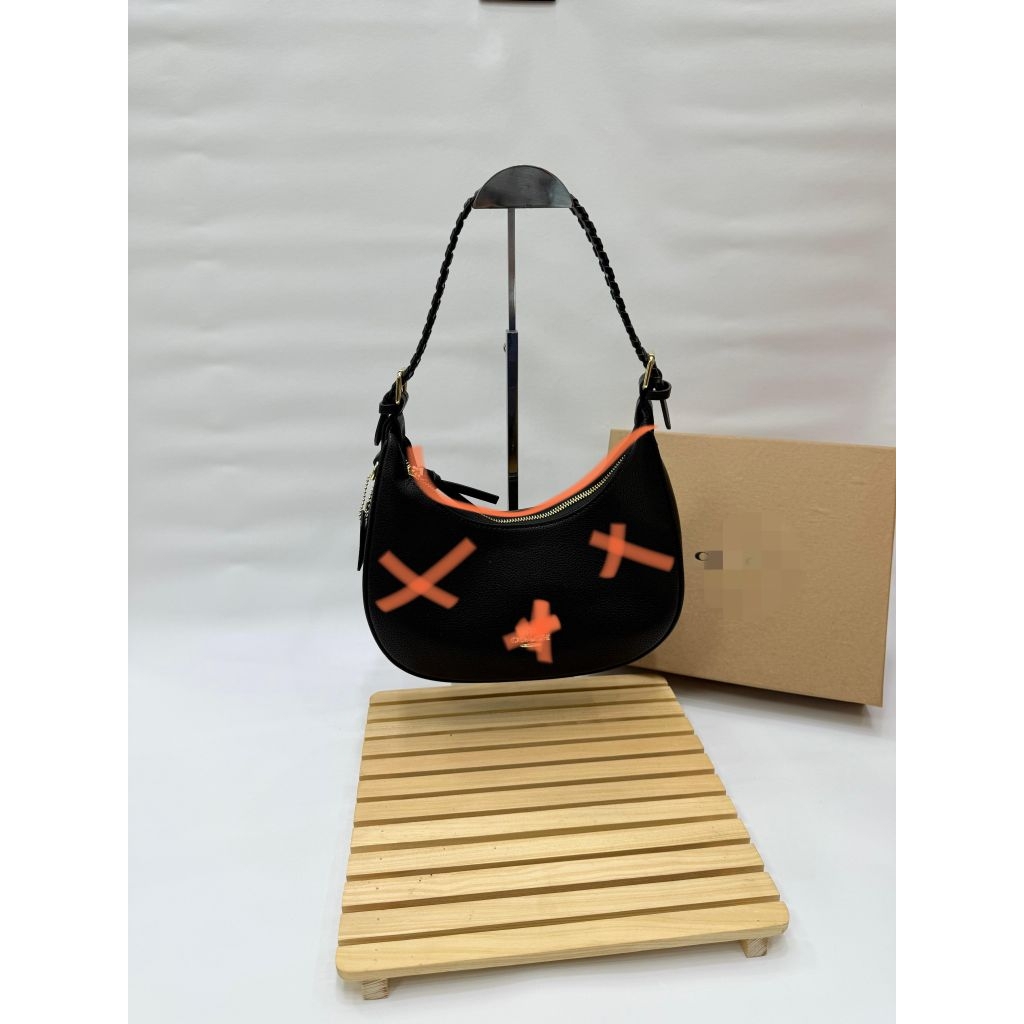 BISA DI GESER UNTUK MELIHAT MODEL II Tas Branded Import  II Tas Bahu Sholderbag Hobo Wanita Uk27cm I