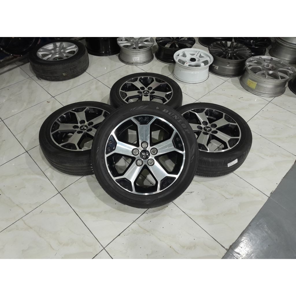 JUAL VELG STD XPANDER CROS R17X6,5 5X114,3 ET B/P PAS BUAT MOBIL XPANDER GRADIS L300 OUTLANDER DELIC