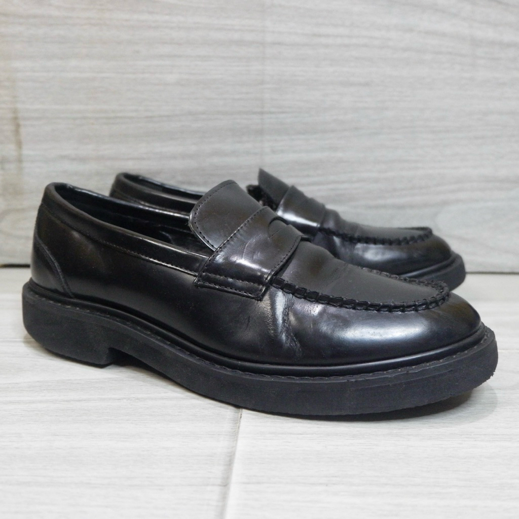 Hawkins penny loafer shoes