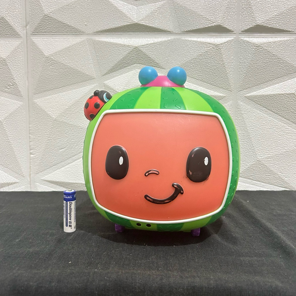 Mainan Edukasi Anak Catchme Cocomelon belajar merangkak dan berjalan Catch me preloved sangat langka