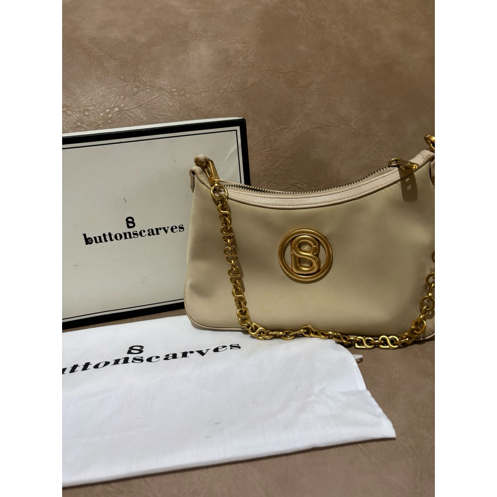 luana bag buttonscarves