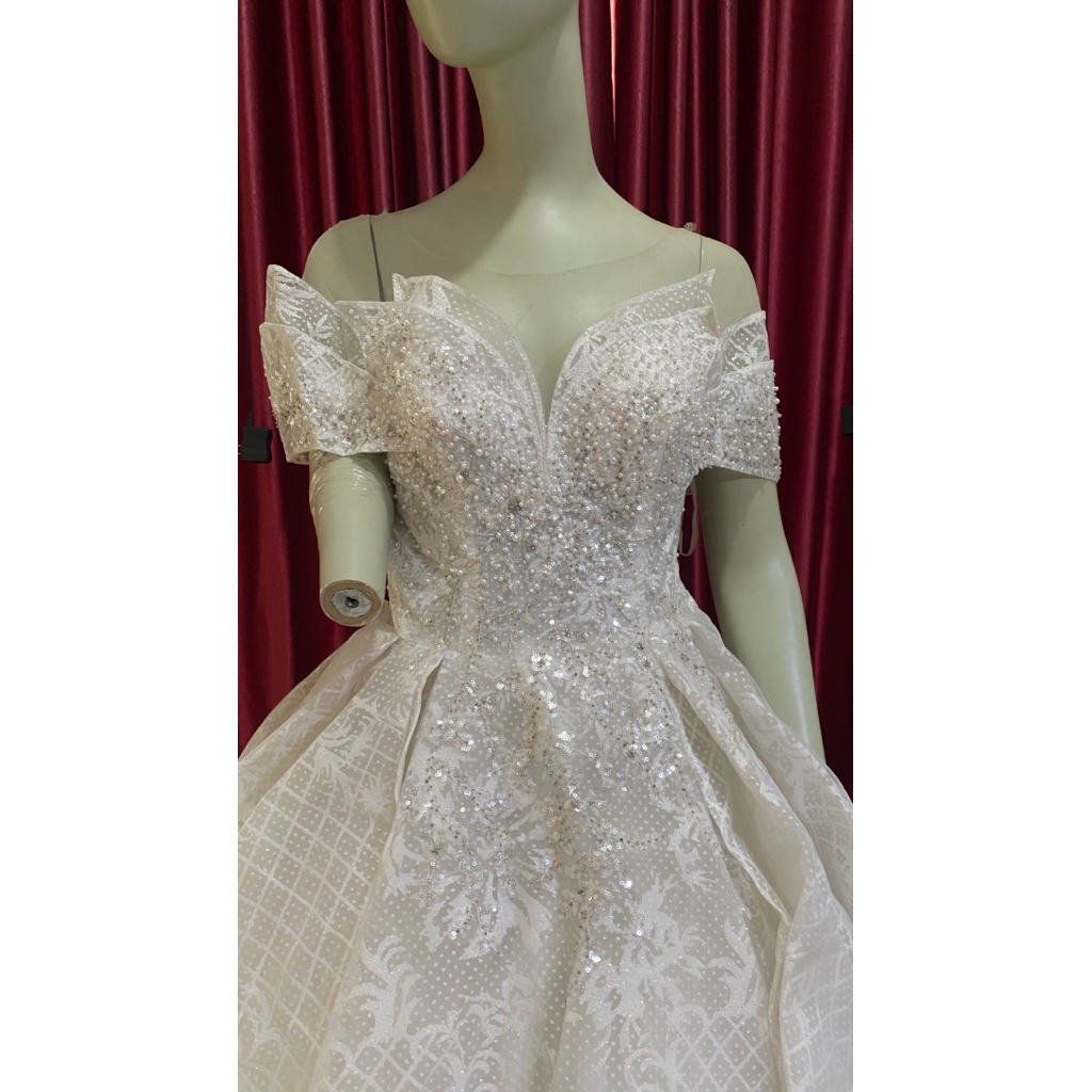 Gaun Pengantin Premium   warna putih sabrina 112