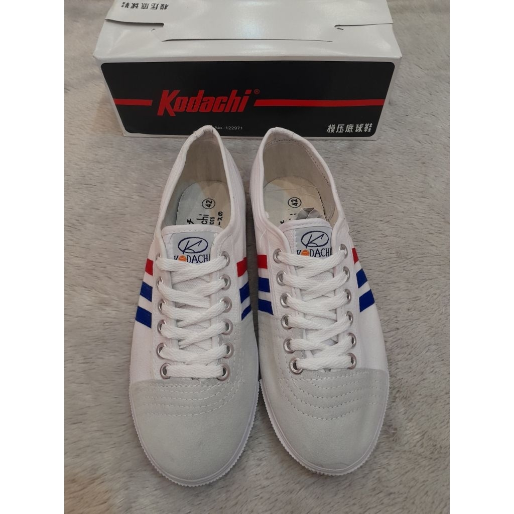 Sepatu Kodachi 8111 Strip Original