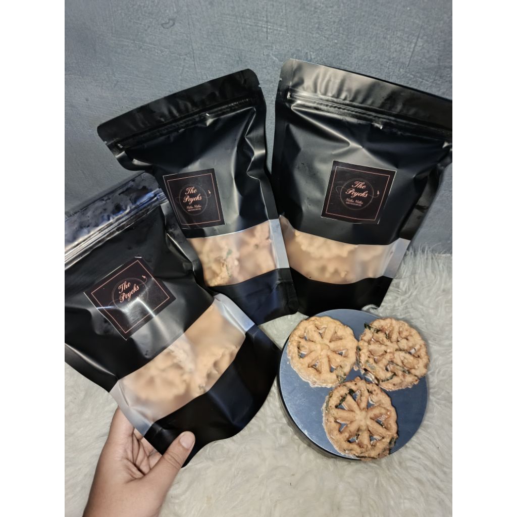 peyek kembang goyang