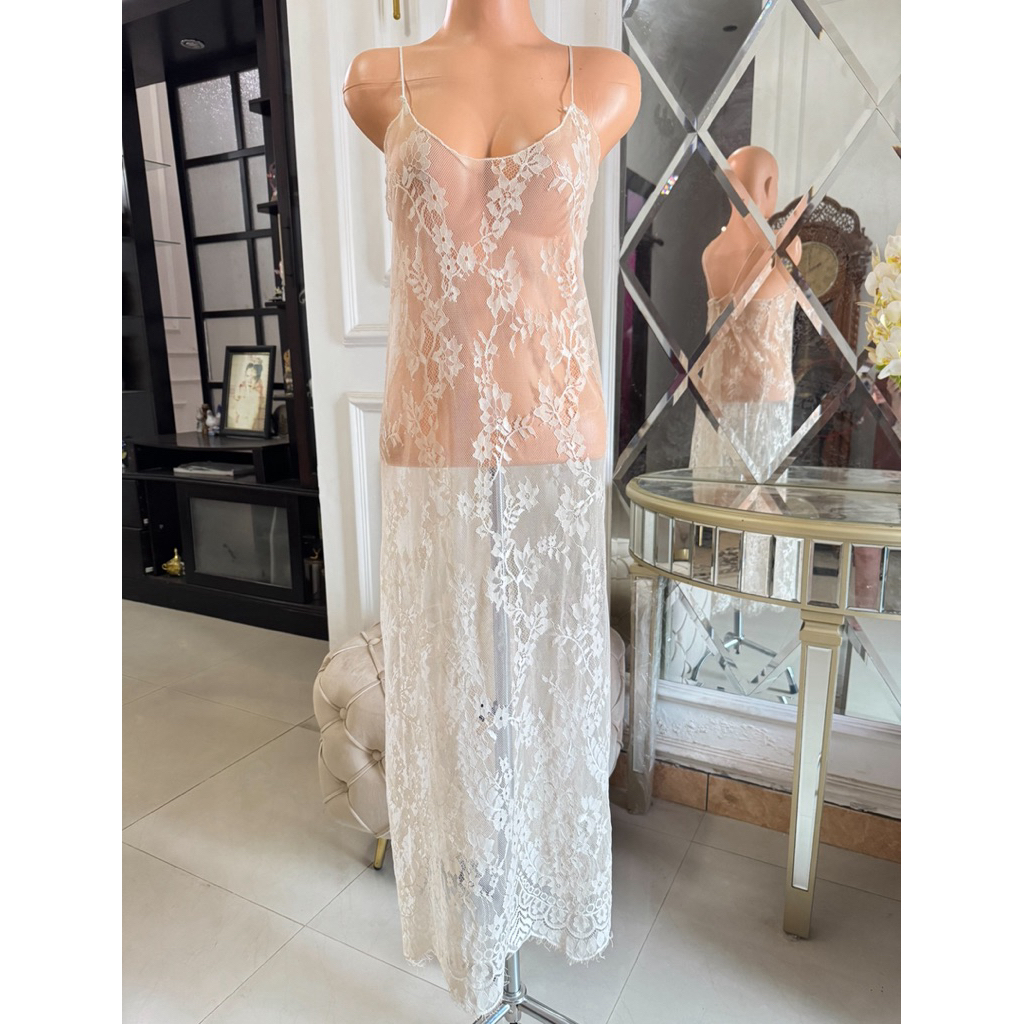 Outer floral lace putih tulang