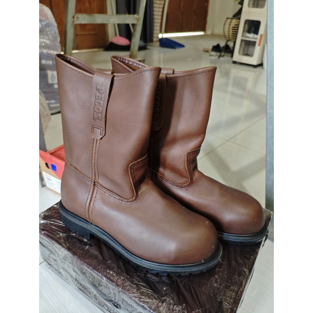 size 39 sepatu safety redwing pecos 8241