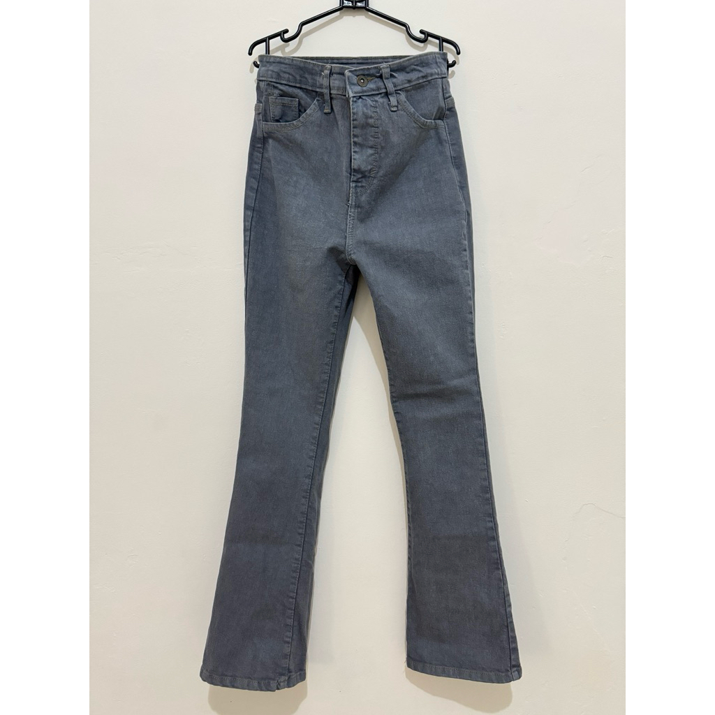 preloved celana jeans cutbray grey wanita