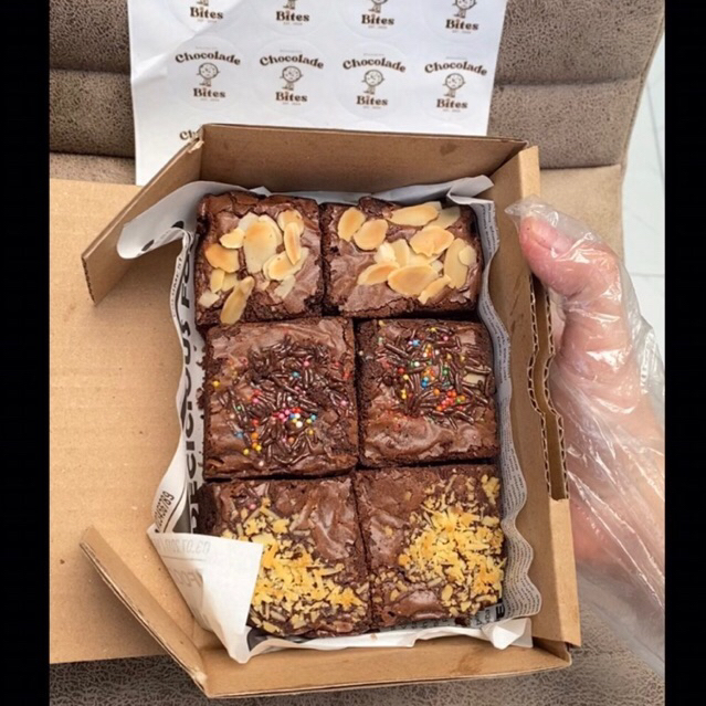 Fudgy brownies | Fudgy brownies isi 6 | brownies |Brownies bites | fudgy brownies bites | Brownies m