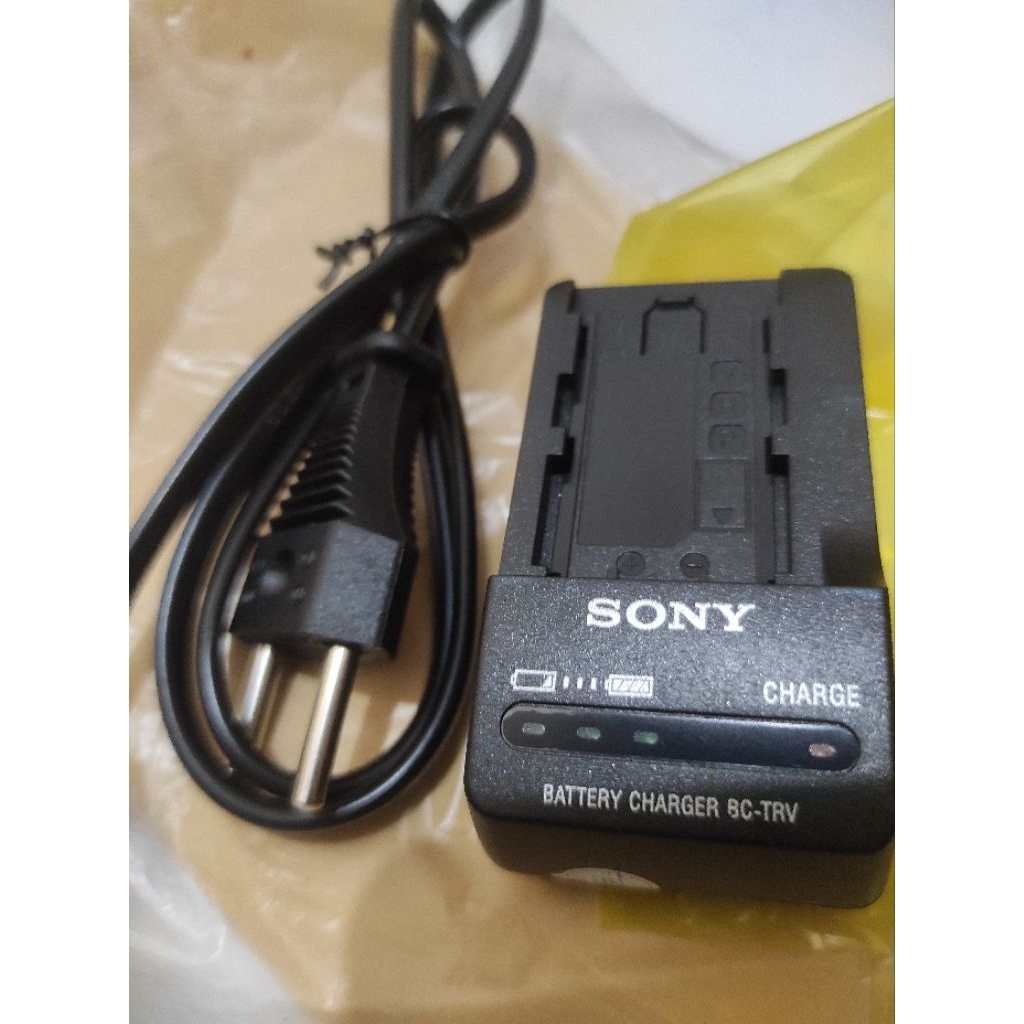 Charger Sony HXR-NX70, NX30, NX80, MC88, PXW-Z90, X70