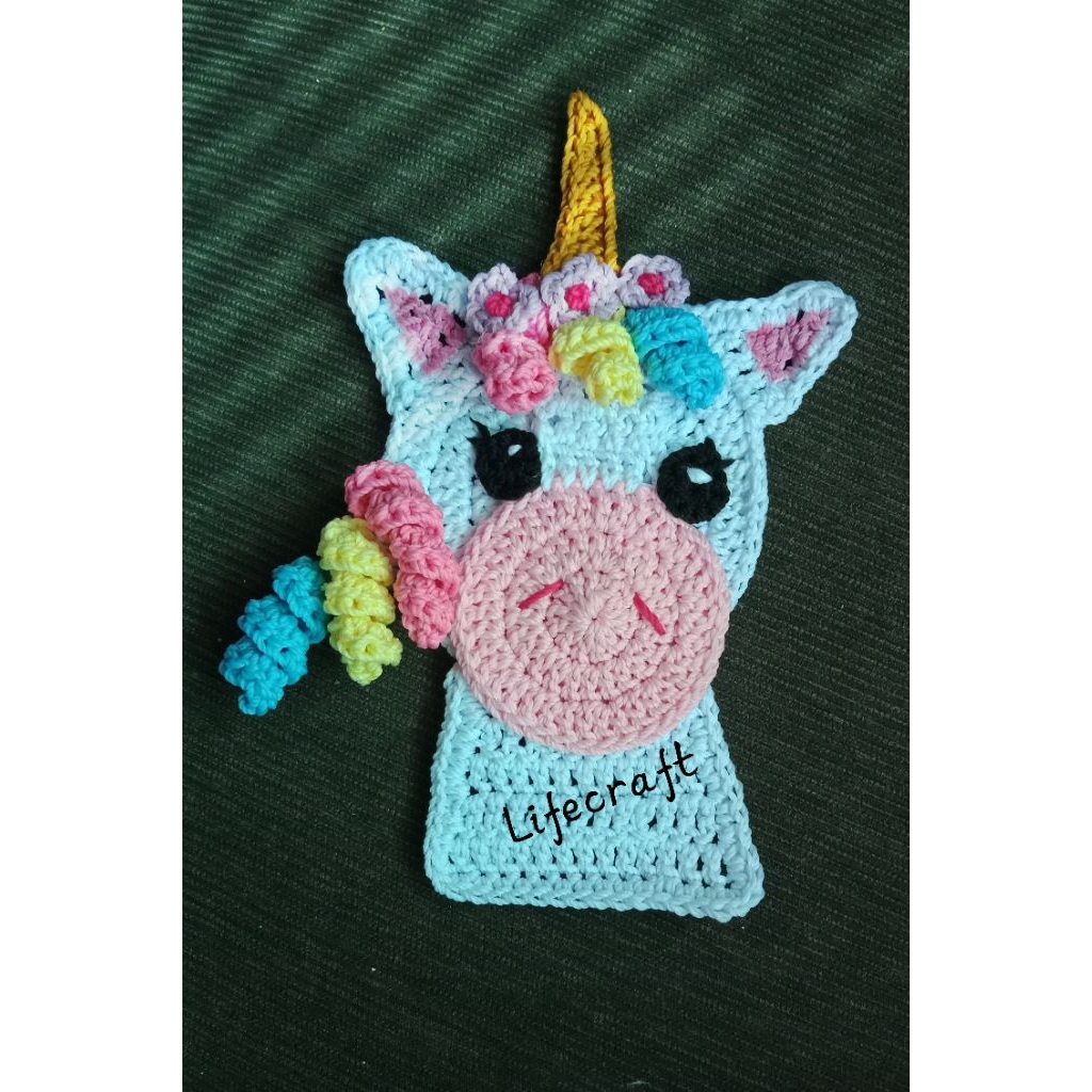 Aplikasi unicorn rajut hiasan tempel rajut