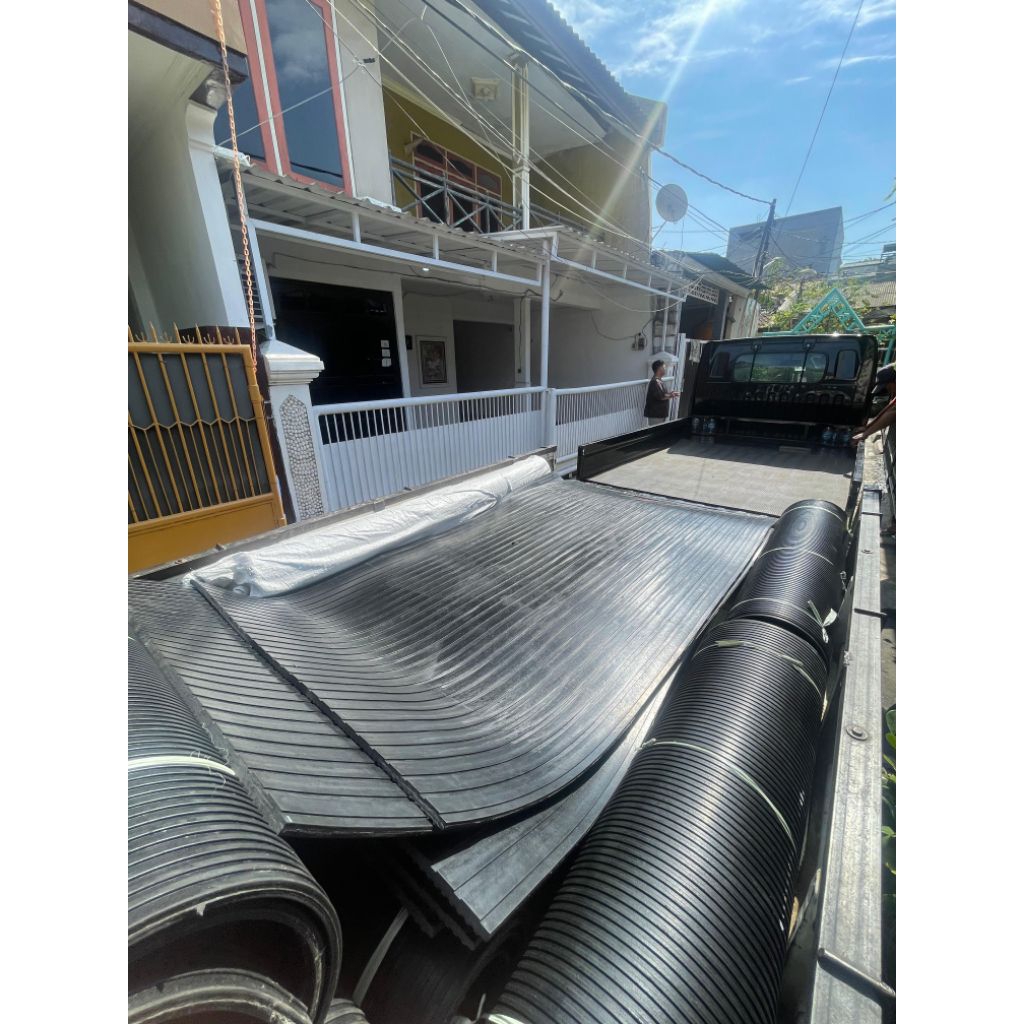 karpet sapi bisoon/karet sapi/karet ternak/alas sapi