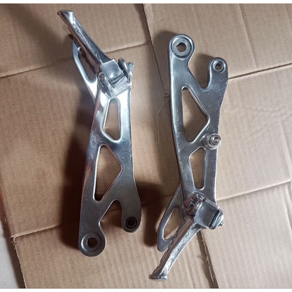 postep Step Belakang Yamaha Fiz R set Dudukan pangkon Postep Belakang