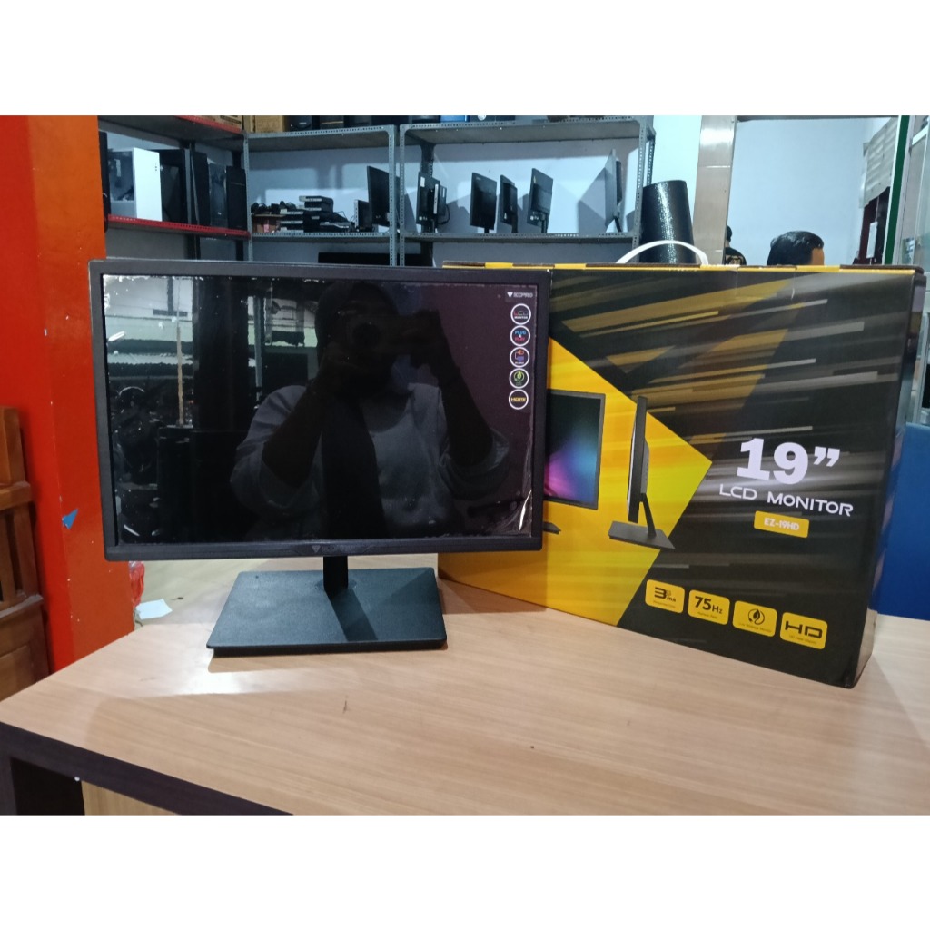 MONITOR LCD 19 INCH HDMI LAYAR IPS | 75HZ | HD RESOLUTION - Monitor LCD Ezpro 19 inch hdmi layar ips