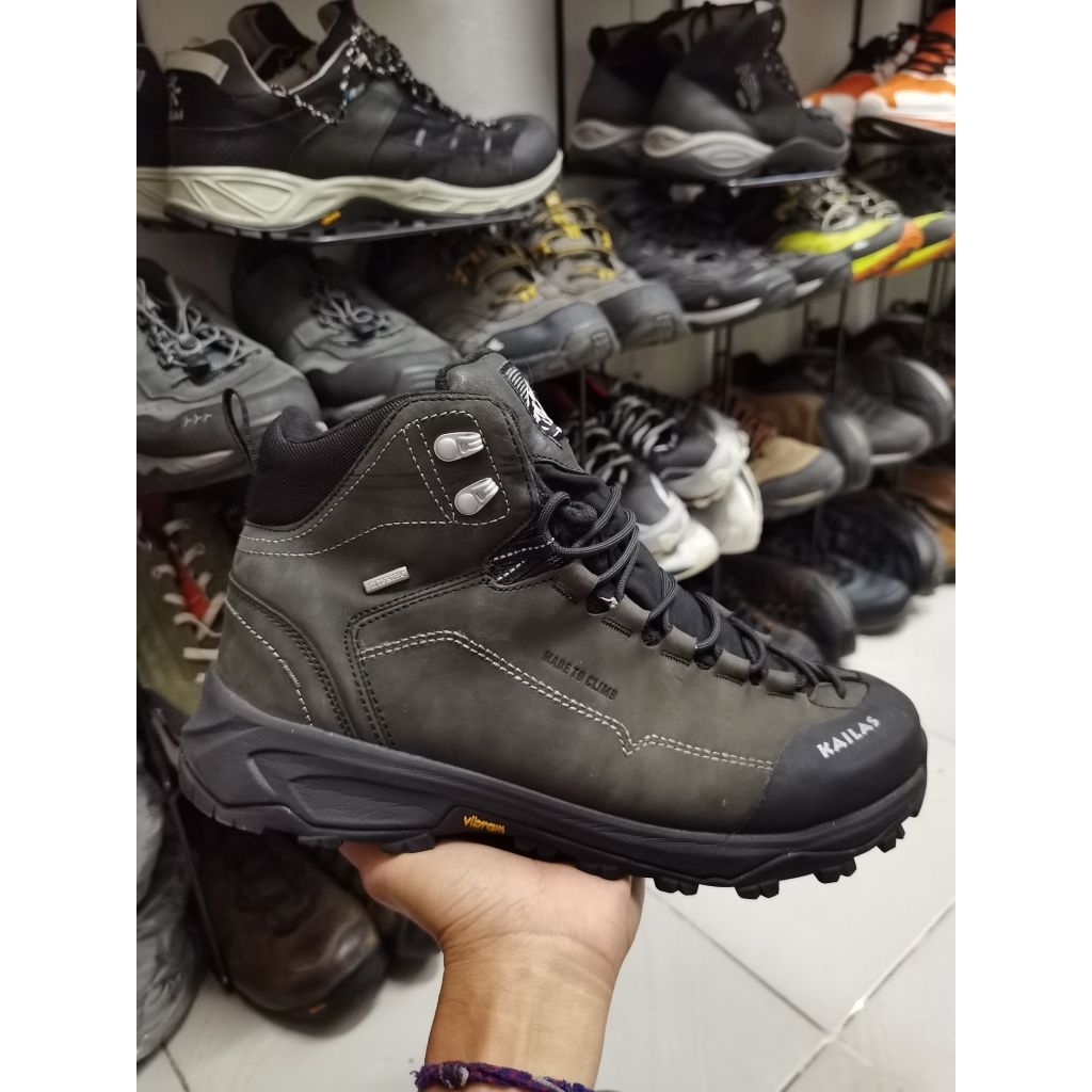 Sepatu Hiking Gunung Trail Run Kailas Ice Peak 2.0 FLT Mid Filtertex Vibram Size 43
