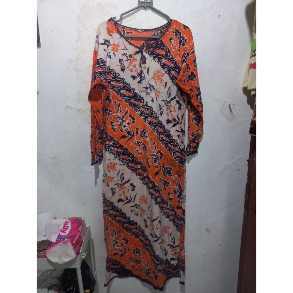 daster pl minus bolong dikit daerah kancing