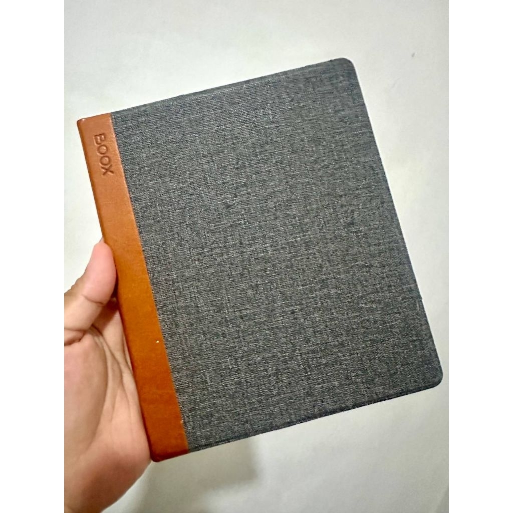 Preloved Onyx Boox Leaf 7 Ereader