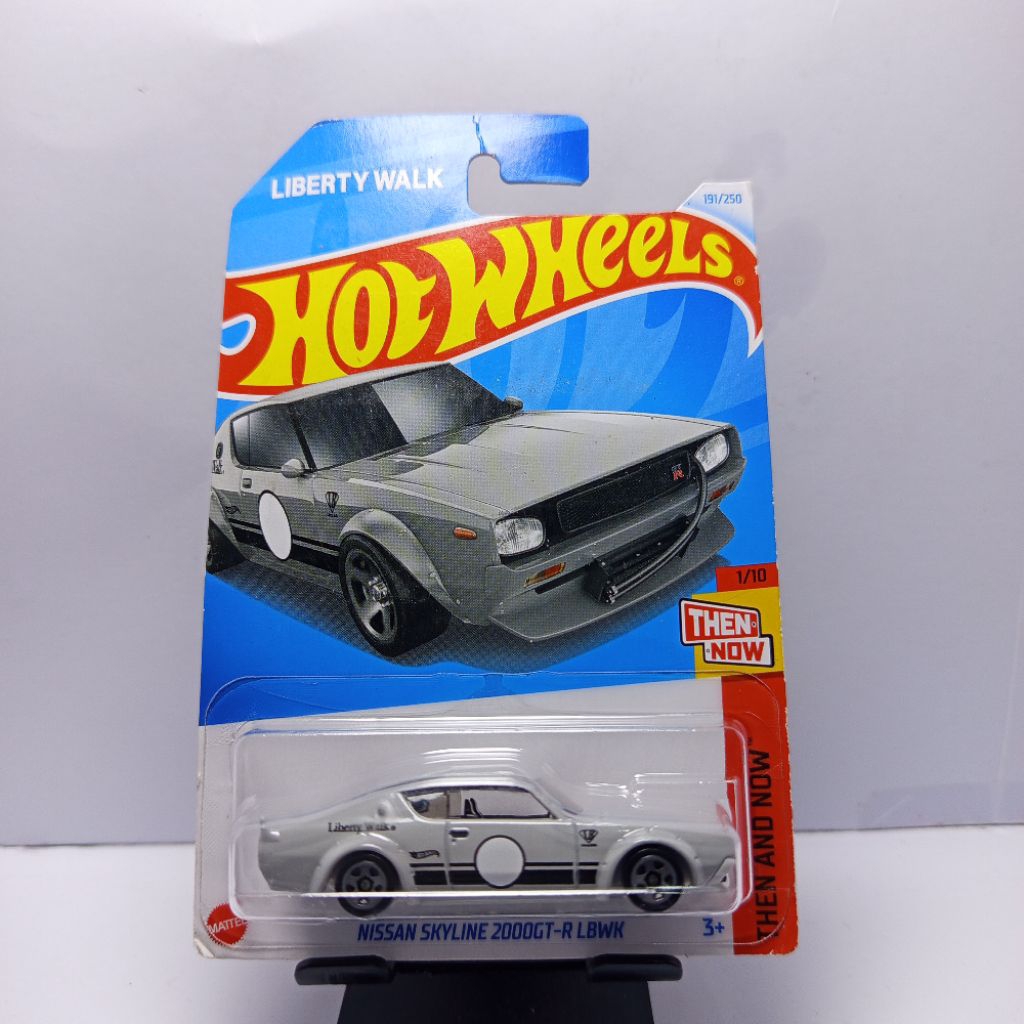 Hot wheels nissan skyline