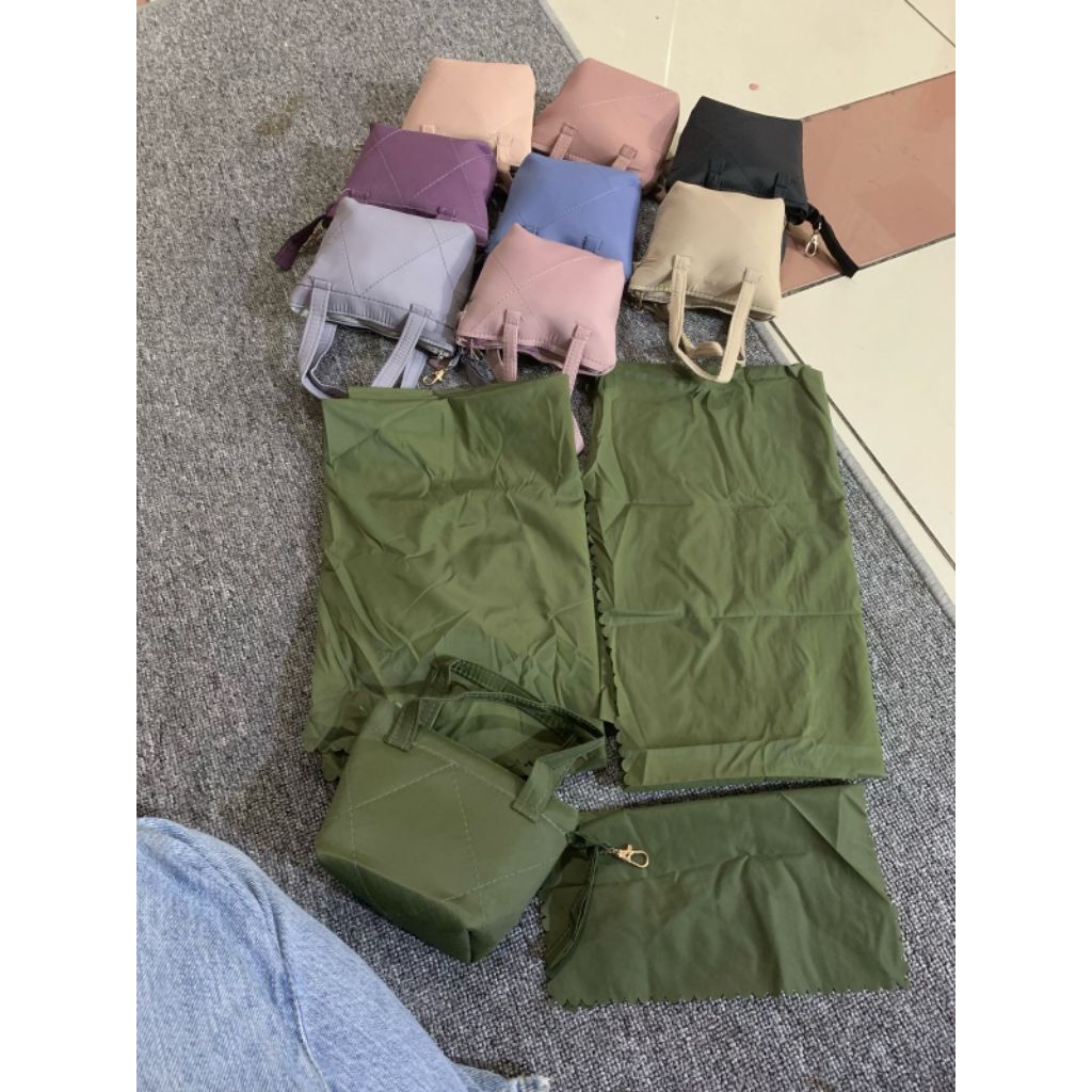 Mukena traveling parasite sutra korea import premium/ mukena genggam polos/ mukena dewasa/ mukena tr