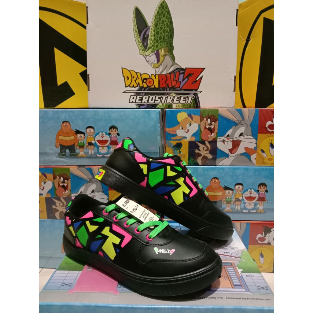 AEROSTREET X VOLT HITAM NEON SIZE 41