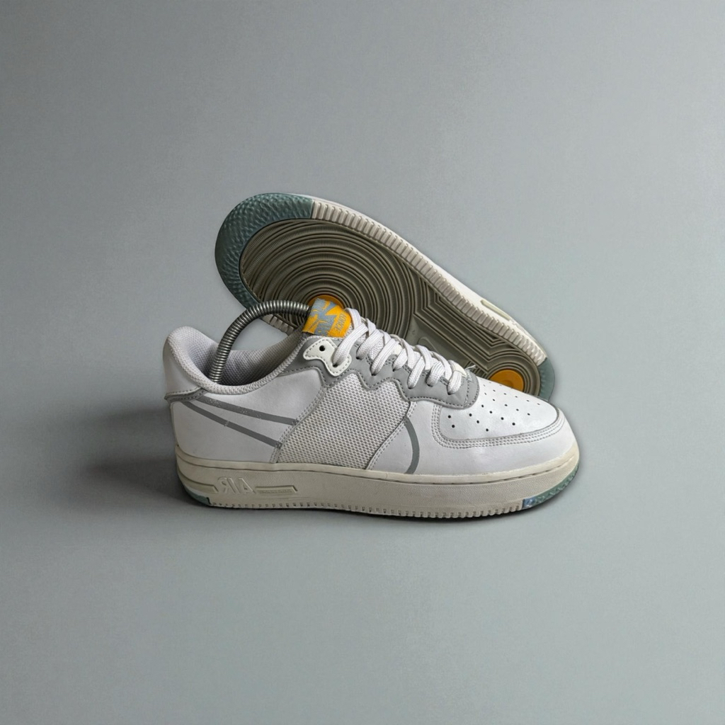 Air Force 1 React Smoke Grey Gold ‘41