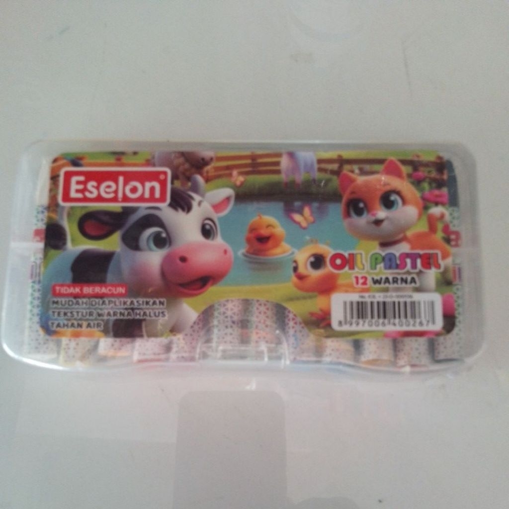 crayon eselon 12 warna