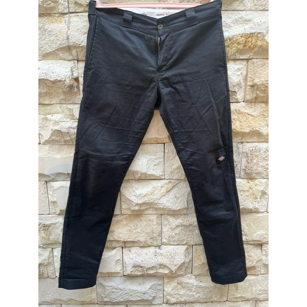 [PRELOVED] DICKIES - WP811 SKINNY FIT STRAIGHT DOUBLE KNEE PANTS BLACK
