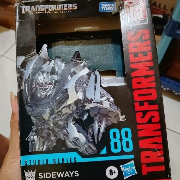 transformers studio series 88 sideways