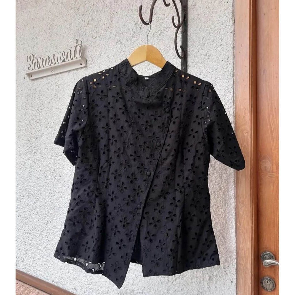 kebaya janggan hitam