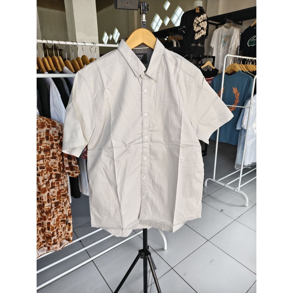 ( REAL PIC 100%  ) KEMEJA PENDEK GUESS ORIGINAL BM GROSIR PRIA POLOS HIGH QUALITY 04