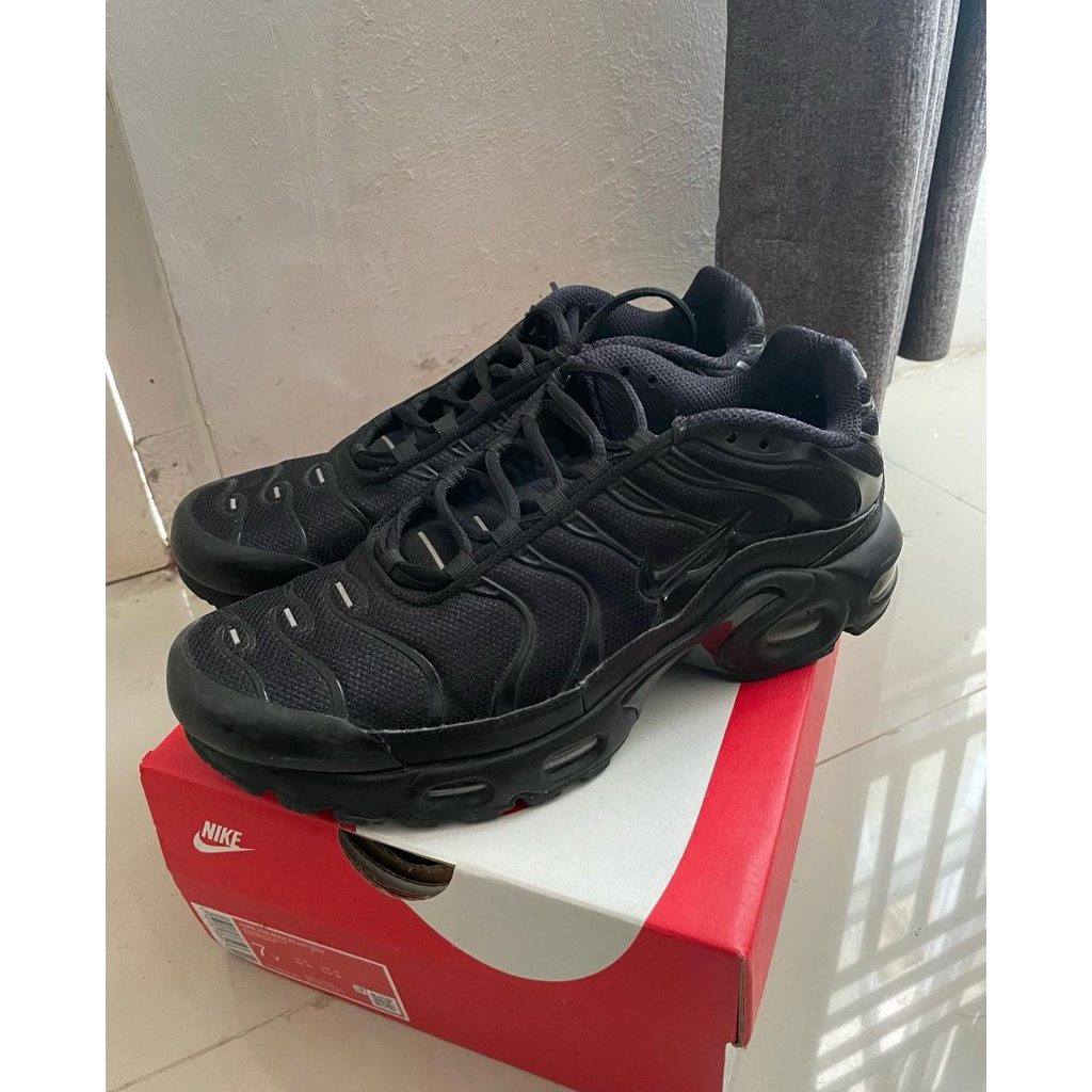 nike tn