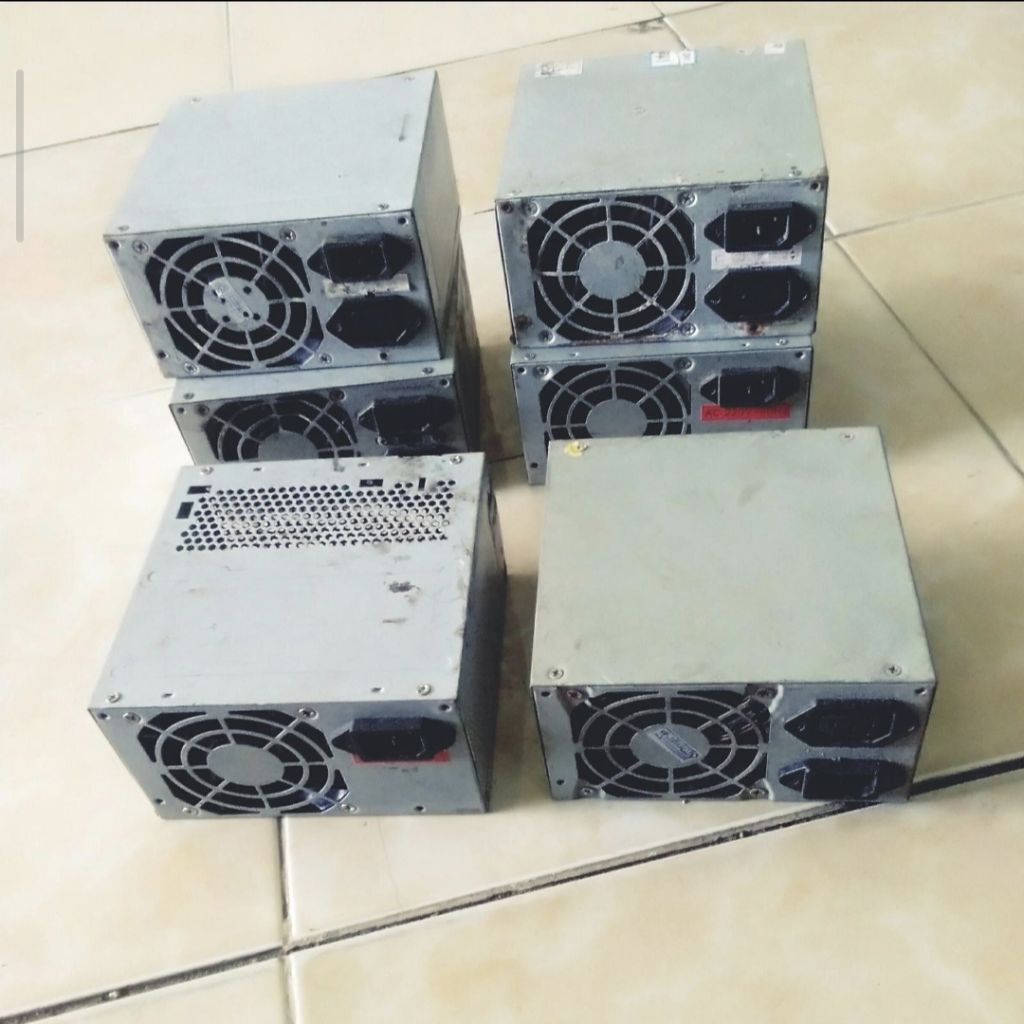 BOX PSU KESING POWER SUPPLY PSU HANYA BOX + KIPAS 12VDC BEKAS COPOTAN MEREK RANDOM