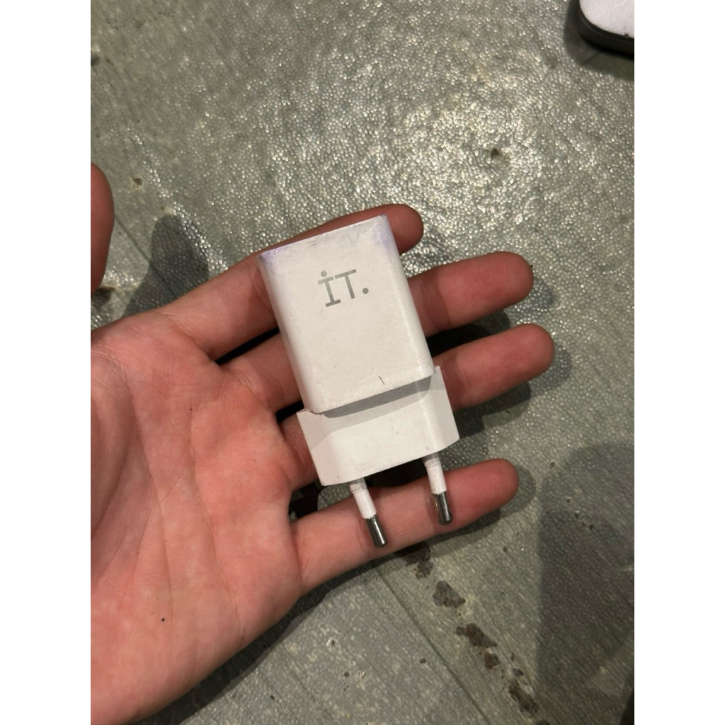 Adaptor original iT ibox 20wat