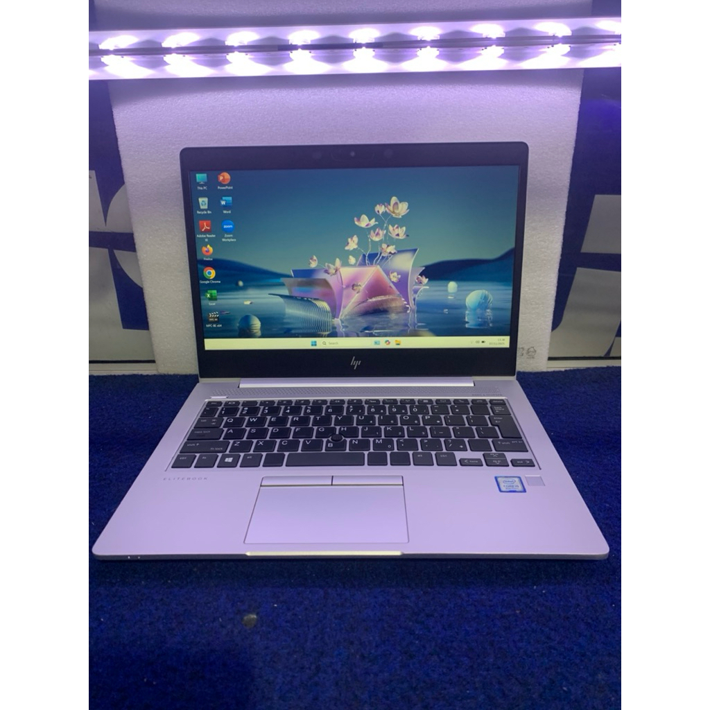 HP elitebook core i5 gen8