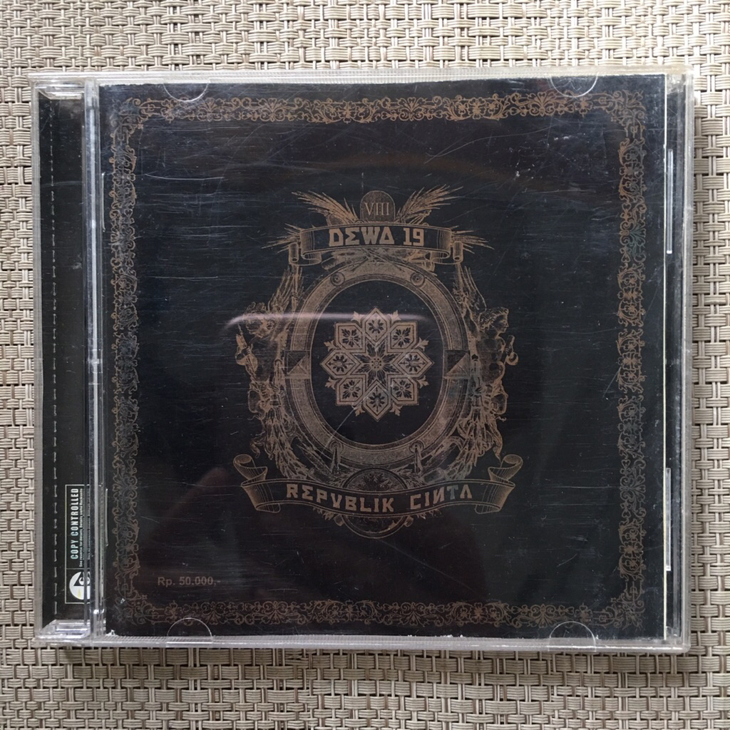 CD Dewa 19 - Republik Cinta