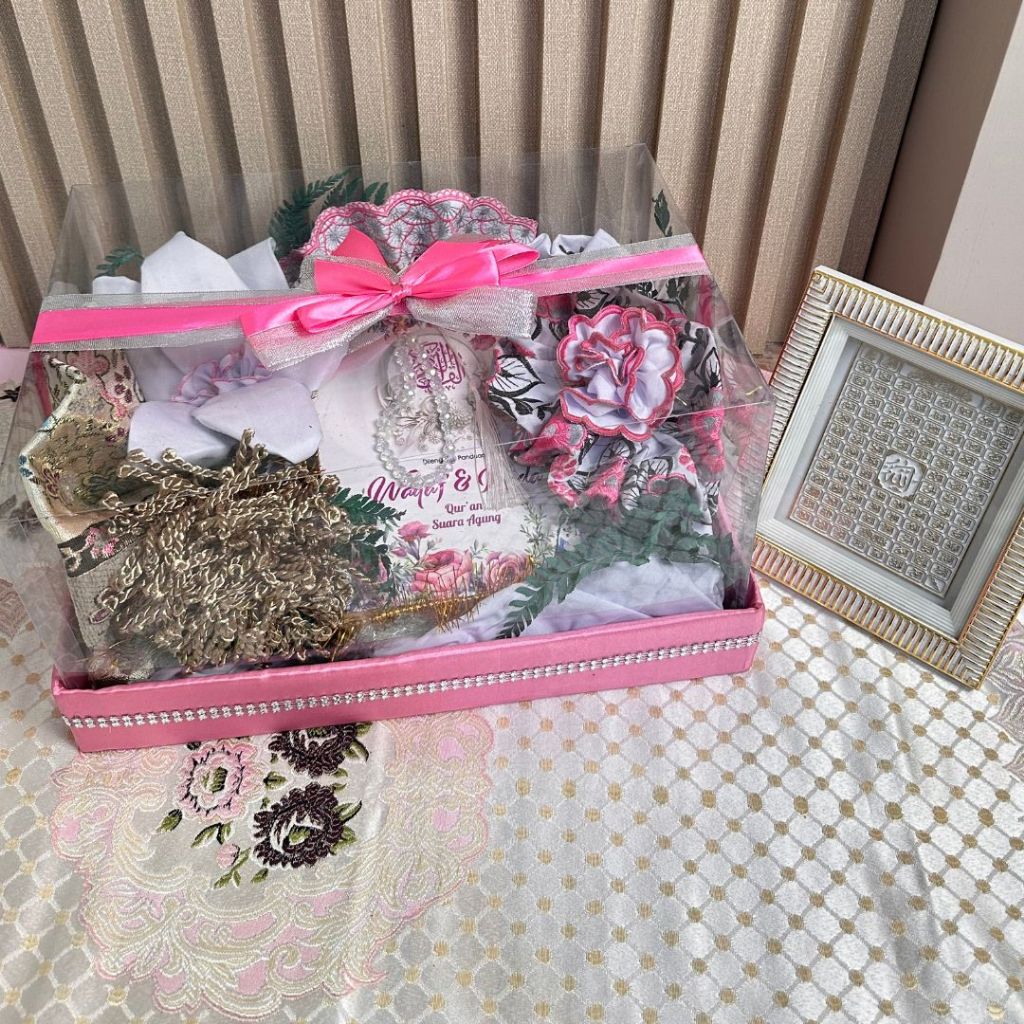 Paket Seserahan Pernikahan Perlengkapan Alat Sholat Wanita Lengkap