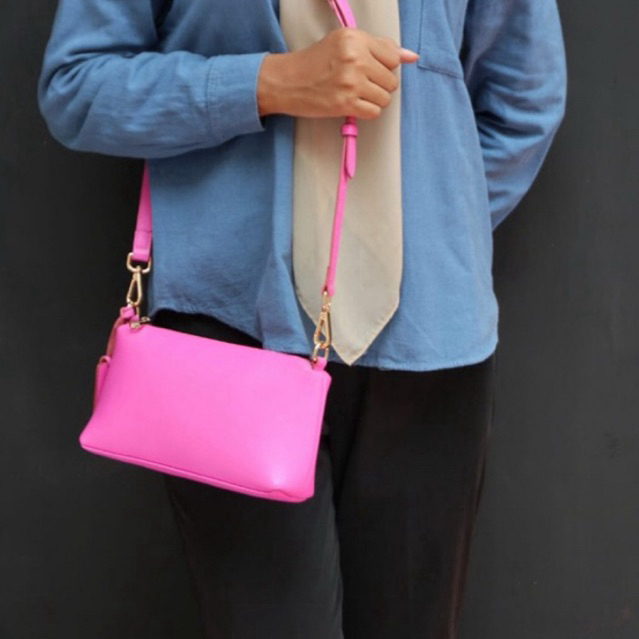 Tas Selempang Wanita Kulit Sapi Asli Berkualitas Grad A Valiant Leather IMMA Bag ( 25 1736 ) Sling B