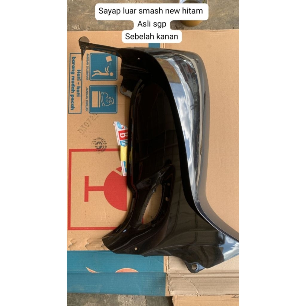 Sayap luar smash new 2006 2007 2008 hitam sebelah kanan asli sgp
