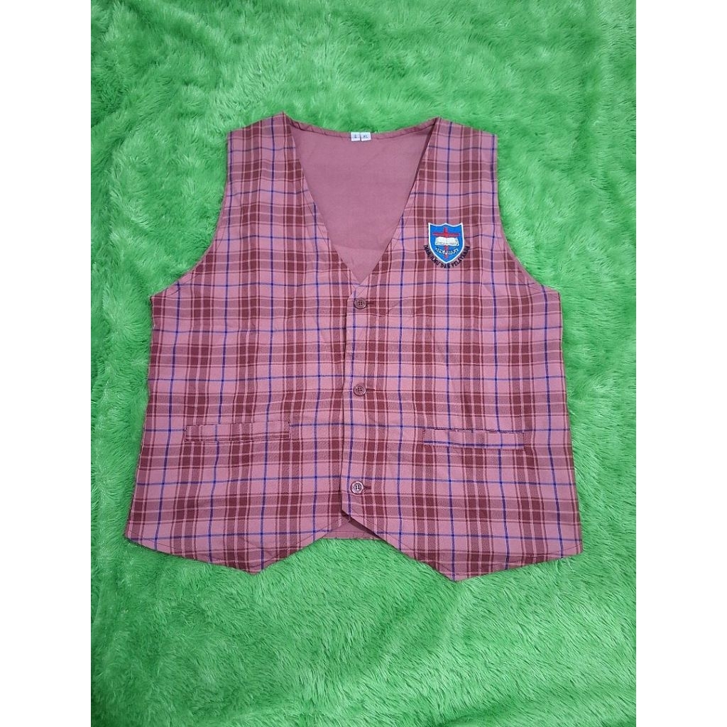 Rompi bpk penabur XXXXL kotak merah ld 102 cm